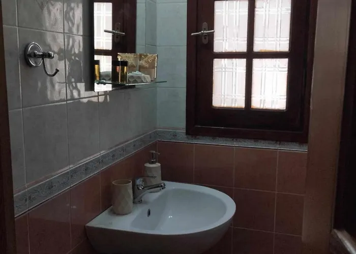 Апартаменты Lili House *